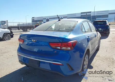 2021 Kia Rio S z USA, uszkodzony, nr VIN 3KPA24AD9ME365734